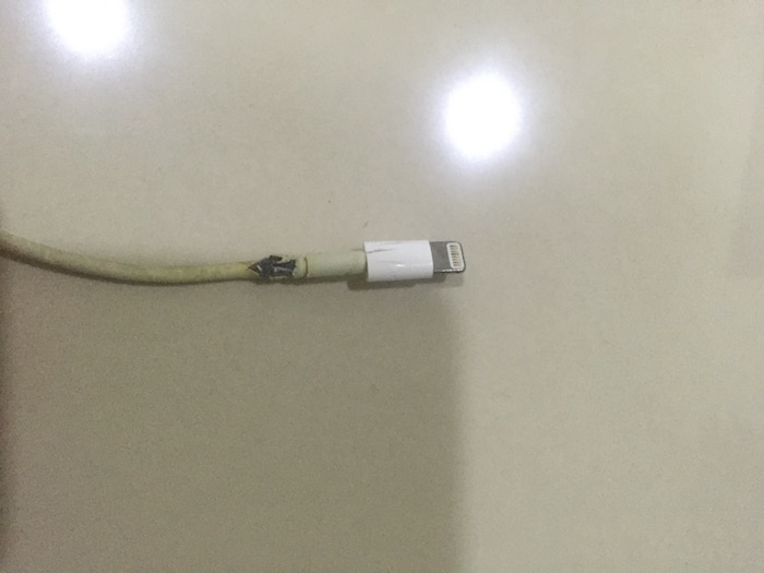 Repair A Broken iPhone Lightning Cable